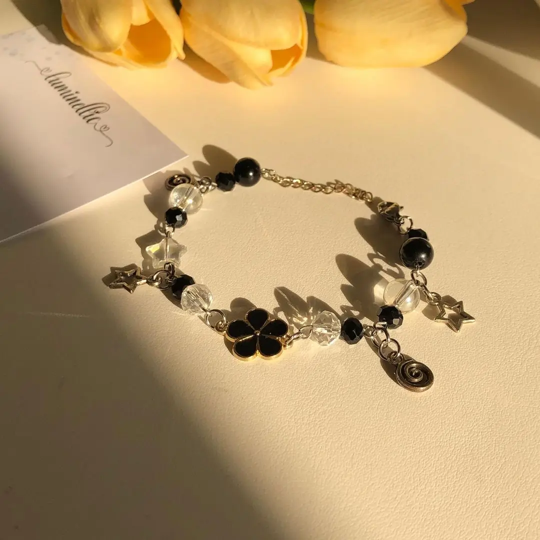 Black flower bracelet